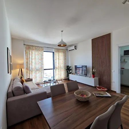 Red & White Palace * Tirana